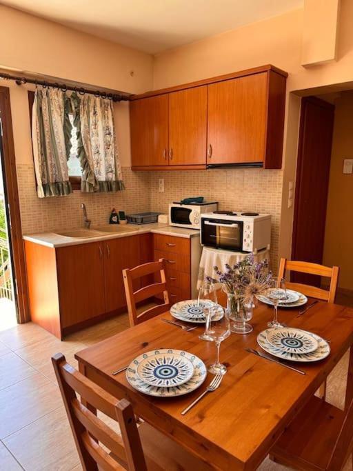 דירות Kírinthos Family Woodland Oasis Vipgreece מראה חיצוני תמונה