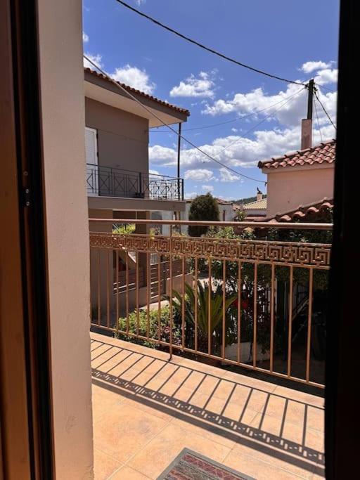 דירות Kírinthos Family Woodland Oasis Vipgreece מראה חיצוני תמונה